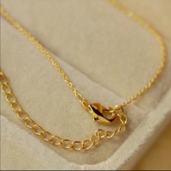 SILVER HEART DAINTY NECKLACE - Picture 5 of 6